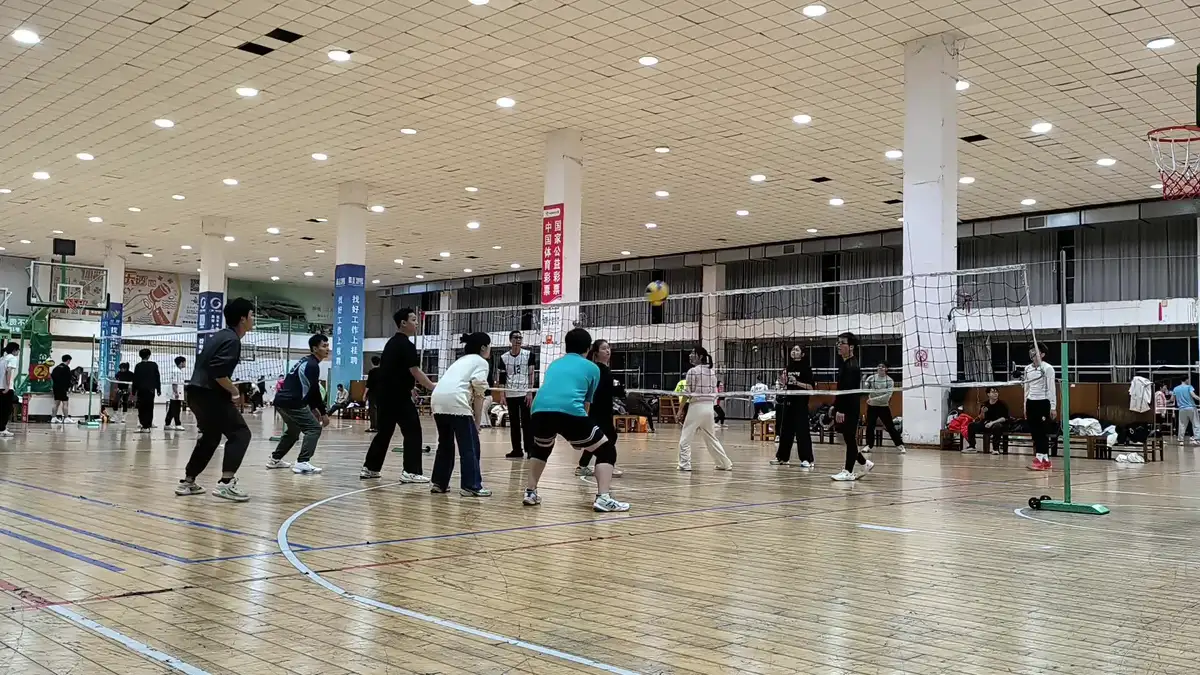 柳州篮球俱乐部训练营